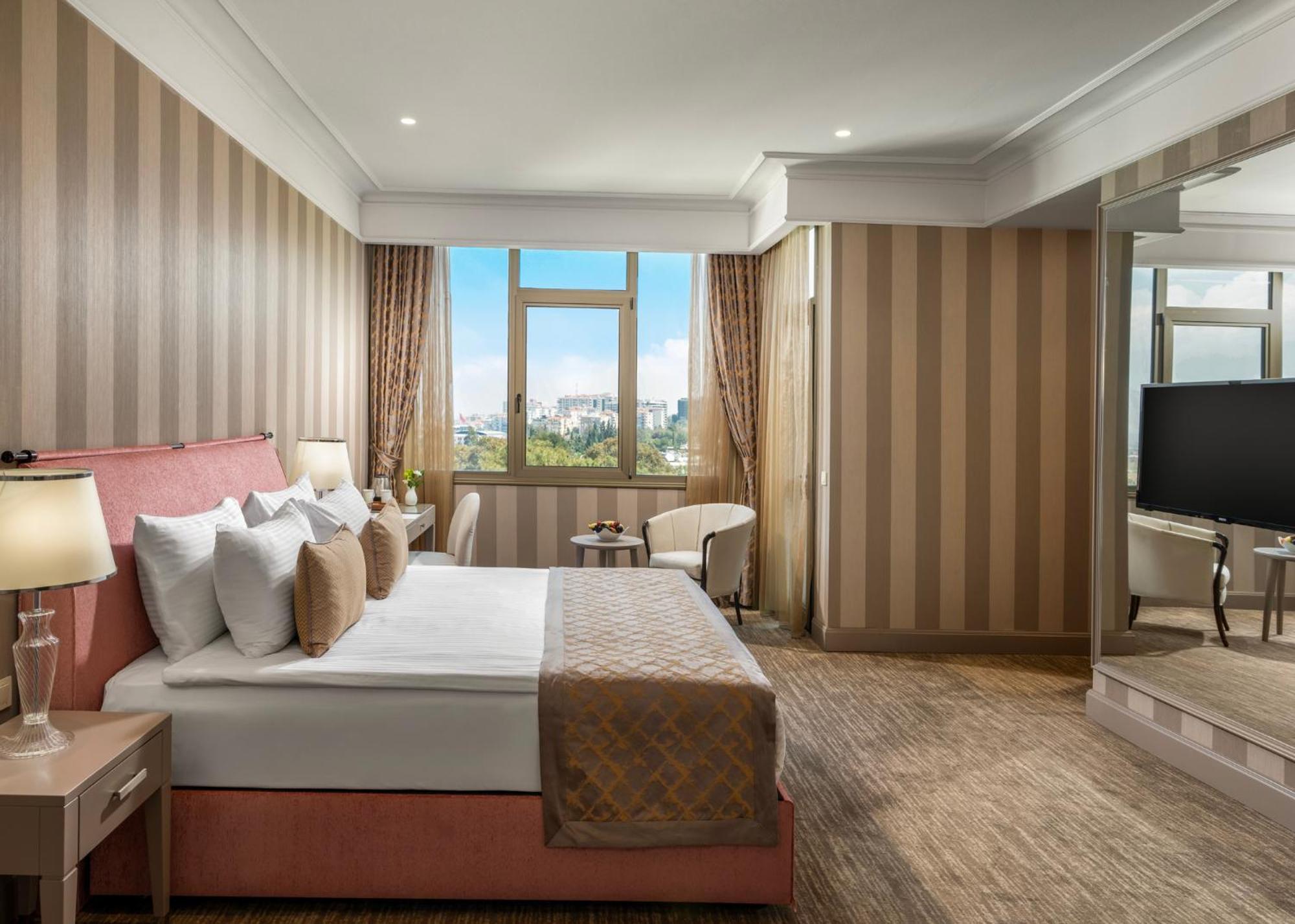 Kaya Izmir Thermal & Convention Exterior photo